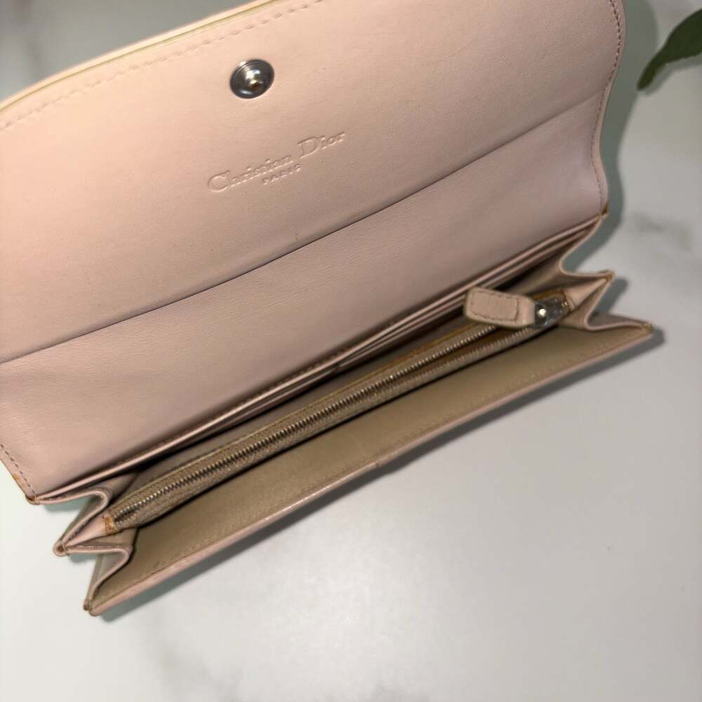 Christian Dior Vintage Trotter Romantique Bow Long Continental Wallet - Picture 12 of 13